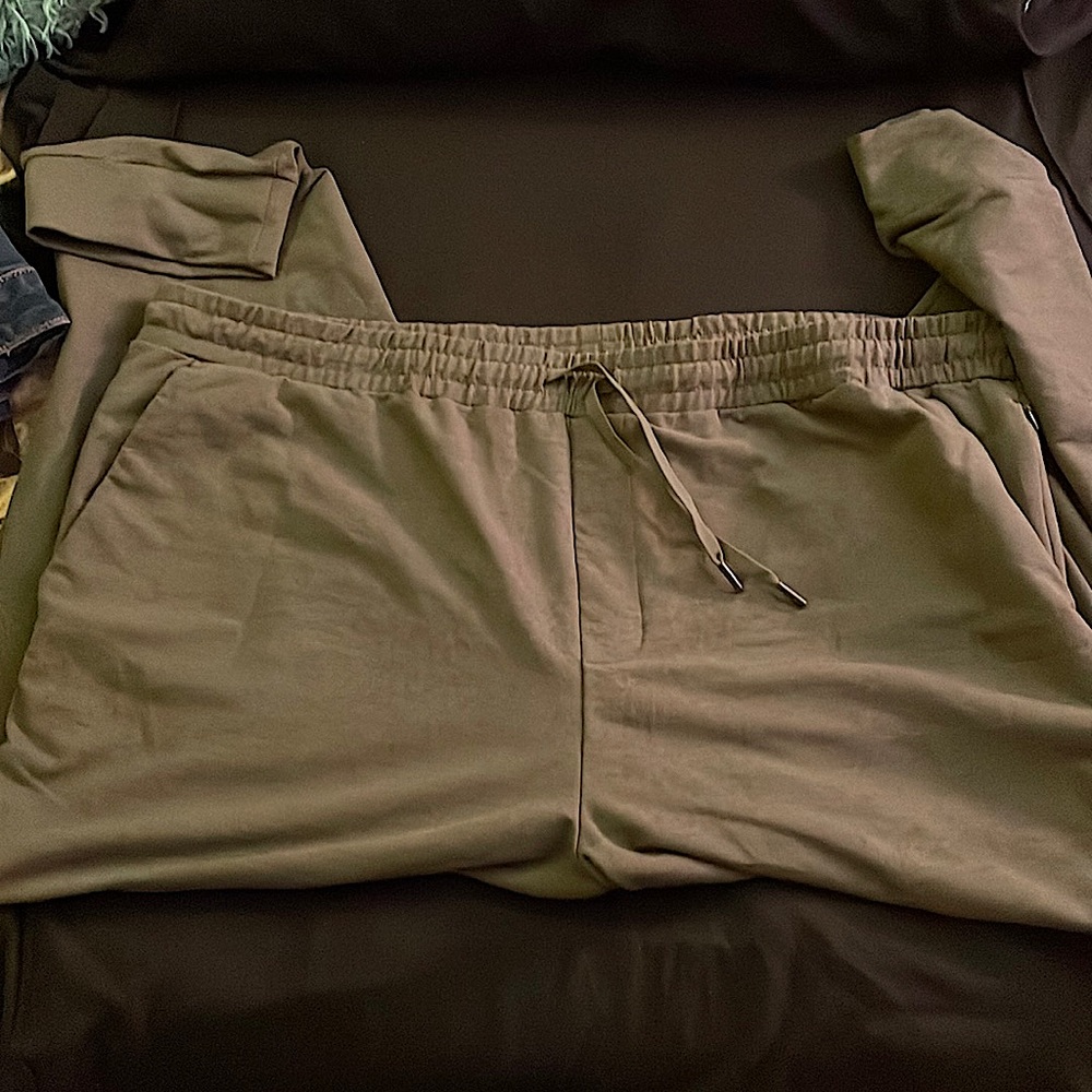 Dark Green George Sweatpants